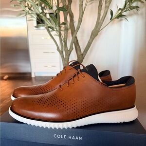 Cole Haan Men's Tan Leather Oxfords